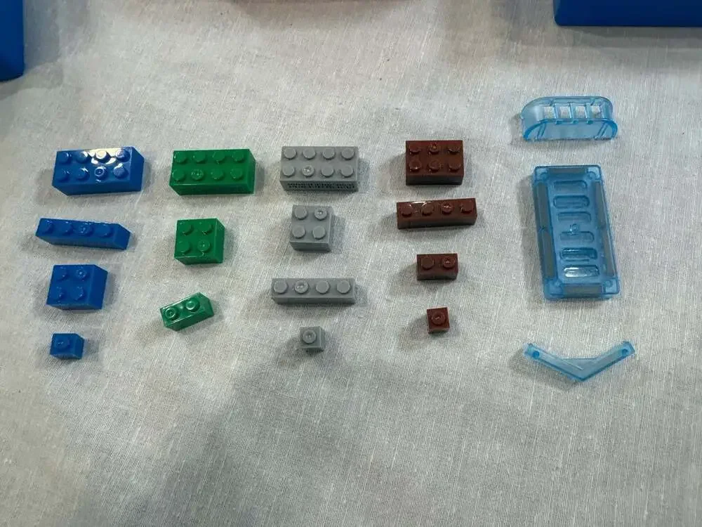 Lego Lot Of 3 Brick Organization 8”x 5” With 342 Universal Pieces